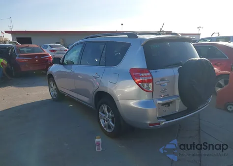 2011 Toyota Rav4 z USA, uszkodzony, nr VIN 2T3BF4DV0BW104717